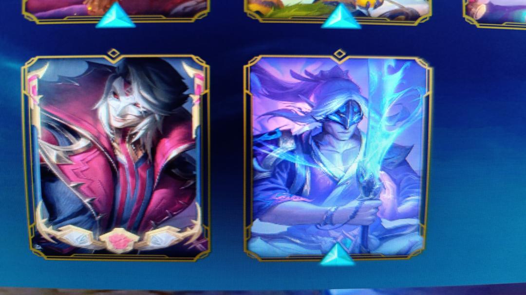 Level 30 Account with 40 Champions and 14 Skins on EU West