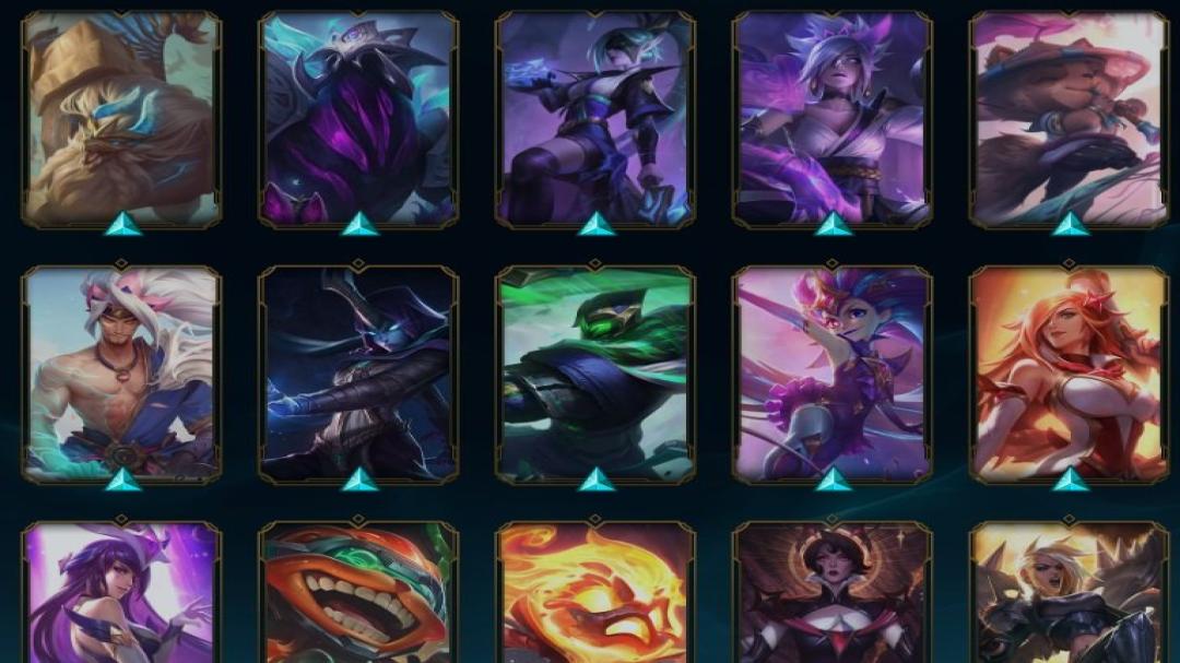 Versatile Account on EU West with 160 Champions and 205 Skins