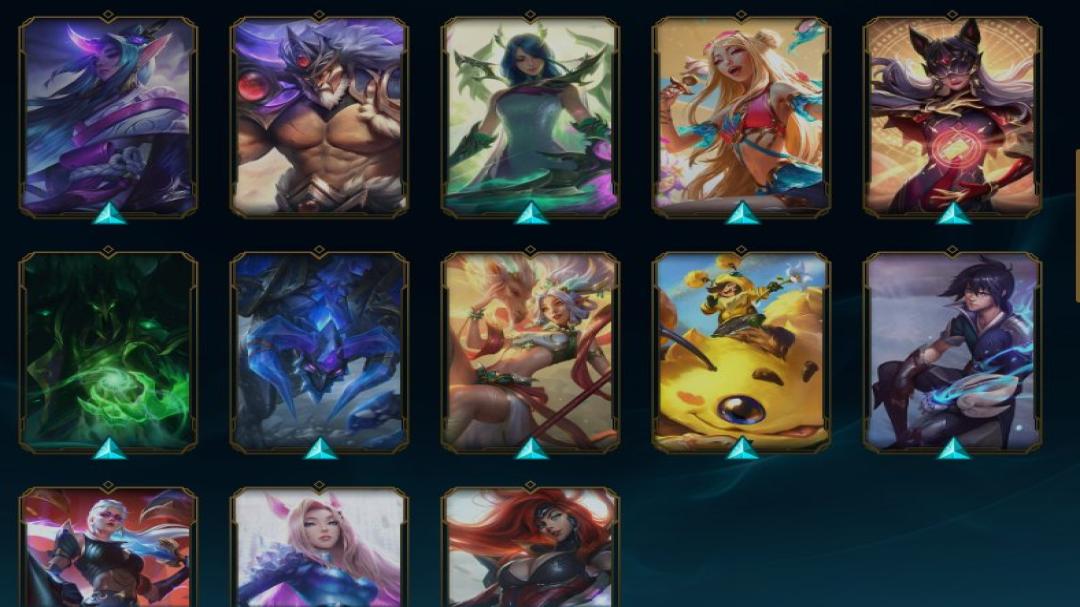 Platinum Level 102 Account with 63 Champions and 38 Skins