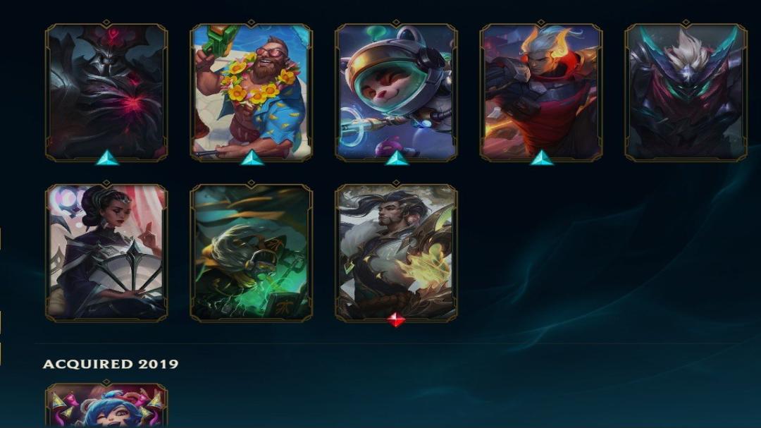 Diverse Collection of Champions and Skins on Latin America North