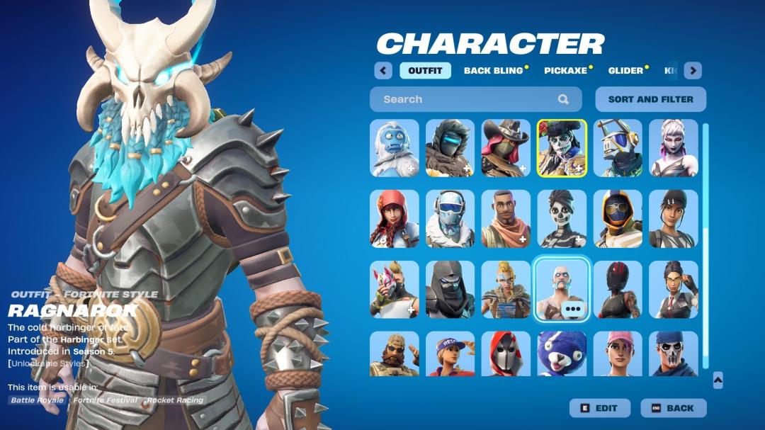 Diverse Fortnite Collection with 40 Unique Skins 🎭🖥