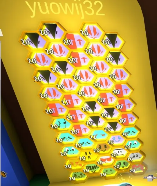 🔴 CUB BUDDY, DEMON MASK AND GUMMY BOOTS, SUPREME🔴50 BEES, 20 HIVE, 4Q total🔴🥀screens below, Accounts