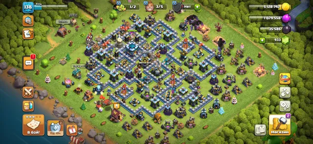 Semi-full TH13, heroes 45/46/33/24/25, 9 TH DC, 13 TH Home Village, 9 TH Builder Base