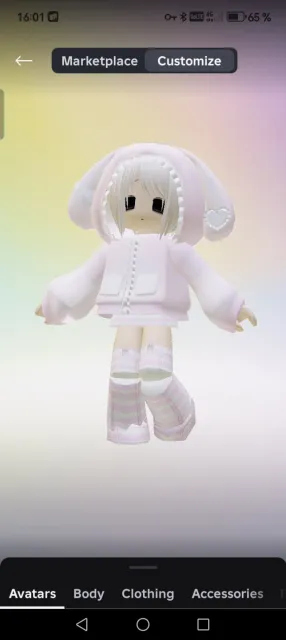 Roblox account total 5000 Robux, Sale, Voice chat: No