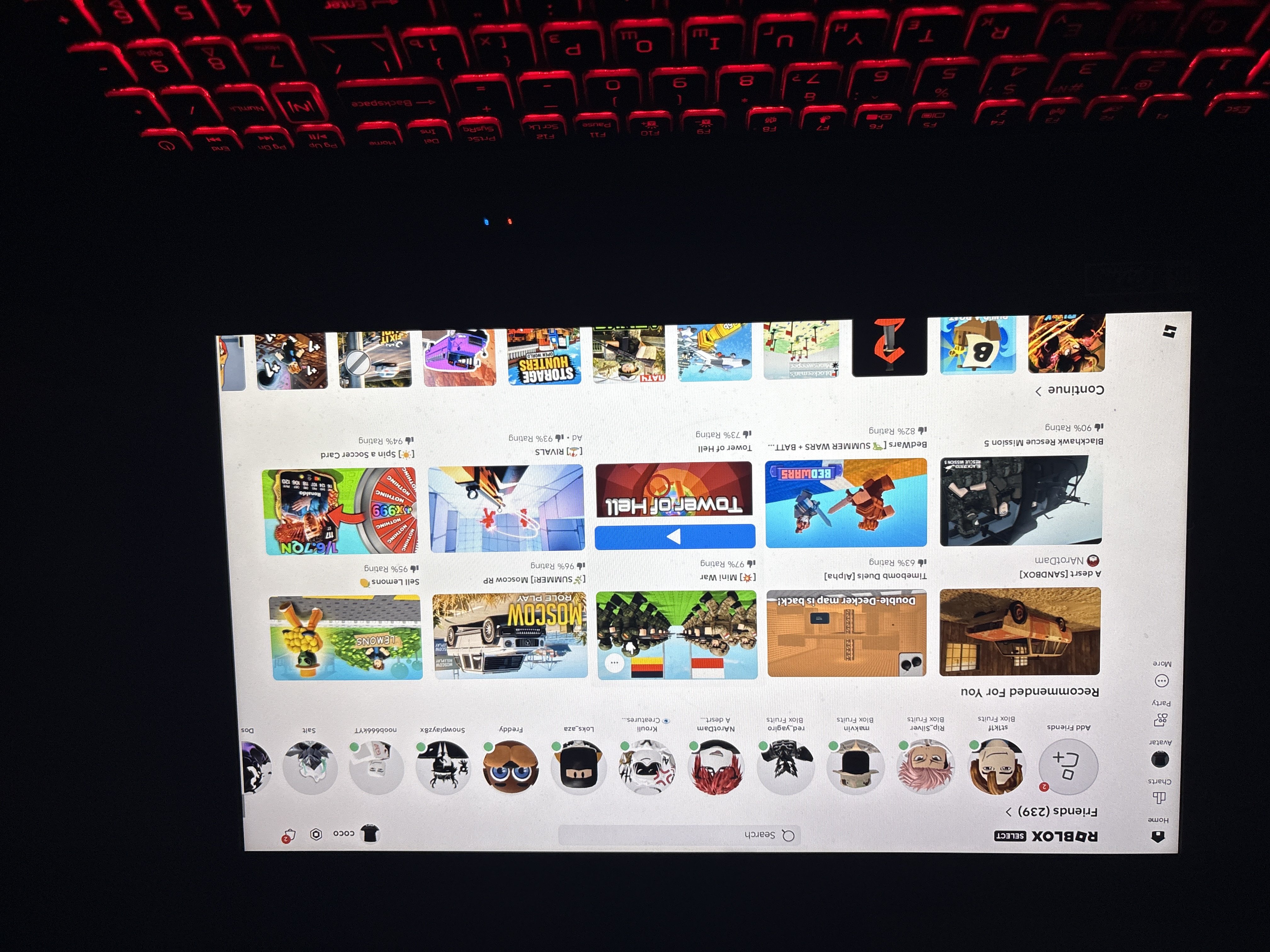 Roblox select, Sale, Voice chat: Yes