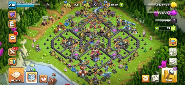 Top account with top gear and all 6 heroes maxed. 18 Town Hall of the main village, 10 Builder Hall.