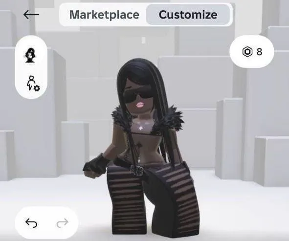 ‼️the roblox account is female, confirmed age 21+, total 15k‼️, Sale, Voice chat: No