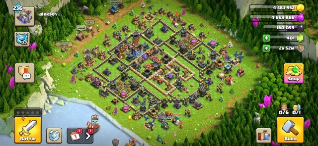 Top account with top upgrades and gear, 18 Town Hall Native Village, 10 Builder Hall